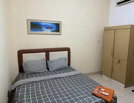 Aurora Regency Inn